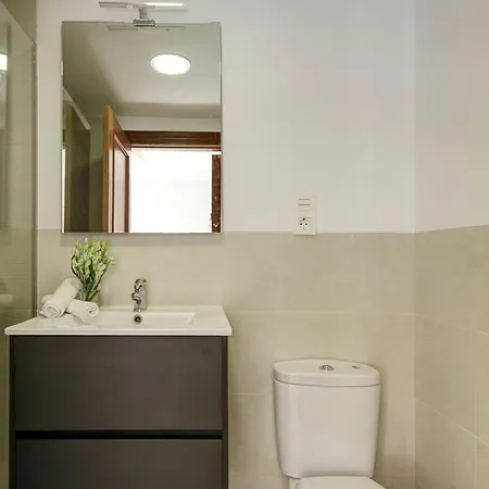 Chezmoihomes Alhambra Penthouse 2 Private Terraces